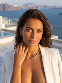 Bague Ondulante vague zirconium portée, argent 925 plaqué or 18 carats – Soreli Paris