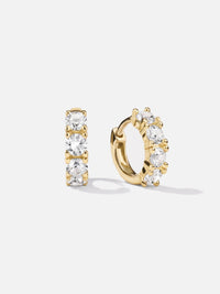 Boucles d'oreilles créoles bombées Boucle Magnétique femme en argent 925 plaqué or 18 carats, vue de face – Soreli Paris